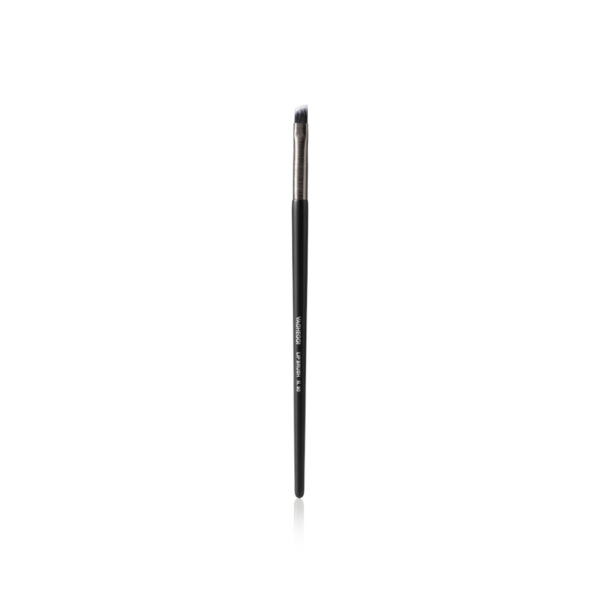 MUA30090 - LIP BRUSH N.90